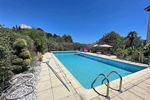 HOUSE WITH POOL IN SAINT JEANNET