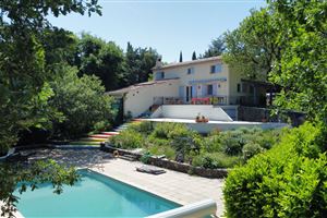 HOUSE WITH POOL IN SEILLANS