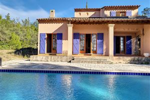 LOVELY HOUSE WITH POOL AND GARAGE AND VERY NICE VIEW IN LORGUES