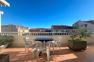 ONE ROOM APARTMENT IN NICE