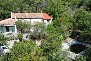 PROPERTY WITH SWIMMING POOL AND VIEW OF THE VILLAGE OF FAYENCE